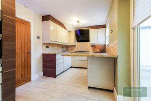 Photo 16- click for photo gallery